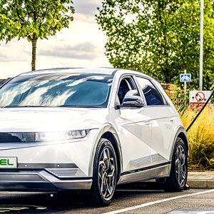 0. Autel-MaxCharger1